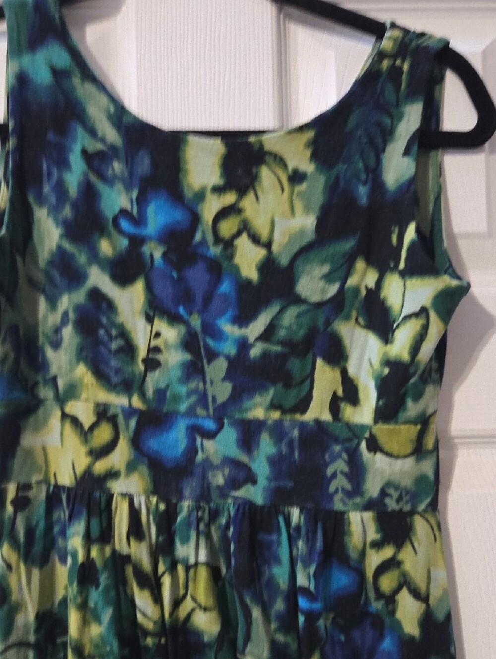 a.n.a Green & Blue Floral V-Neck Dress - Picture 10 of 10